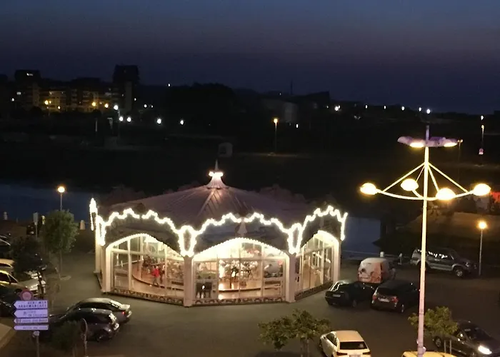 Vue Sur * Courseulles-sur-Mer